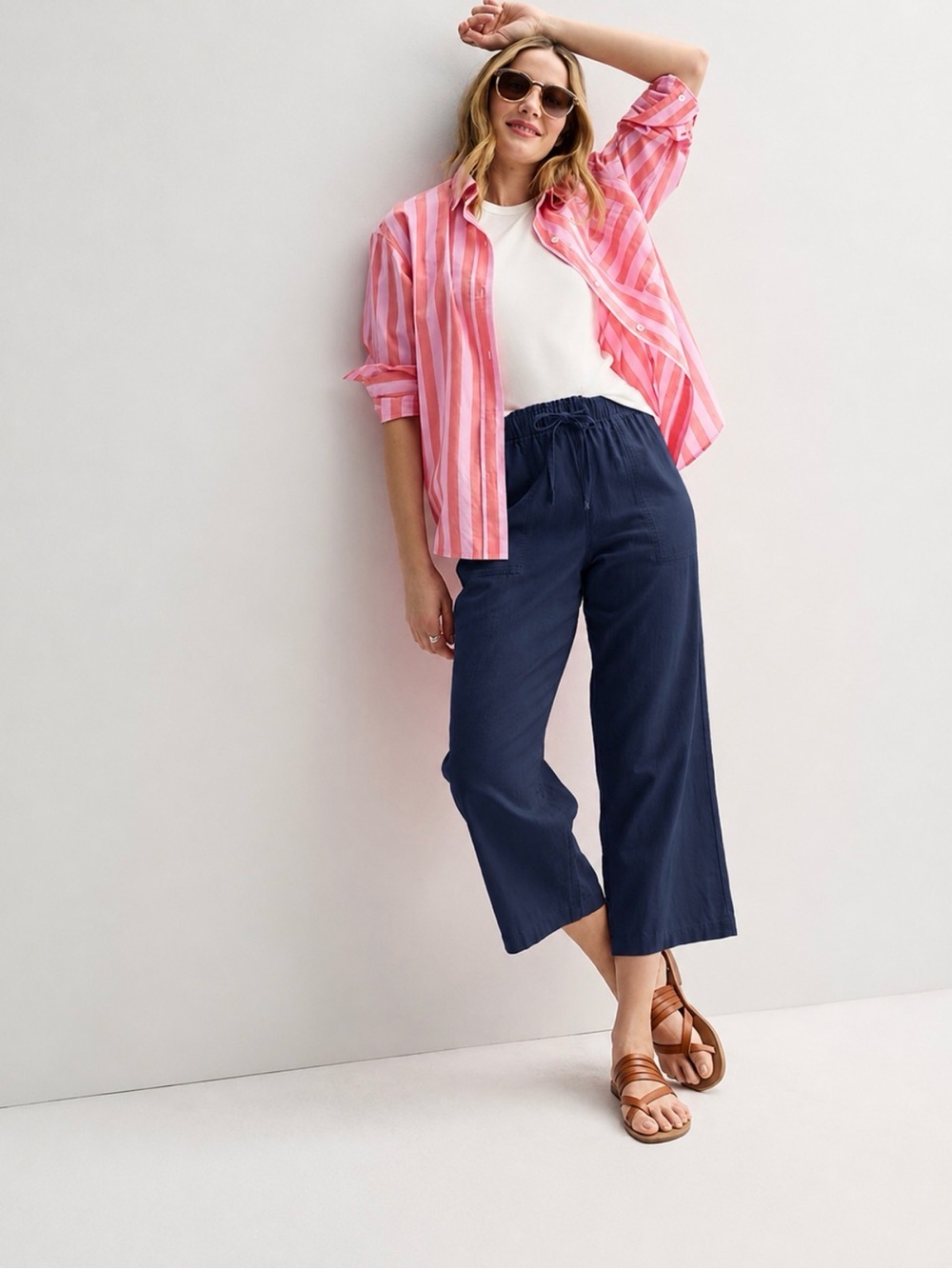 Sonoma Goods for Life ankle/cropped Wide-Leg Pull-On Pants in Navy Blue